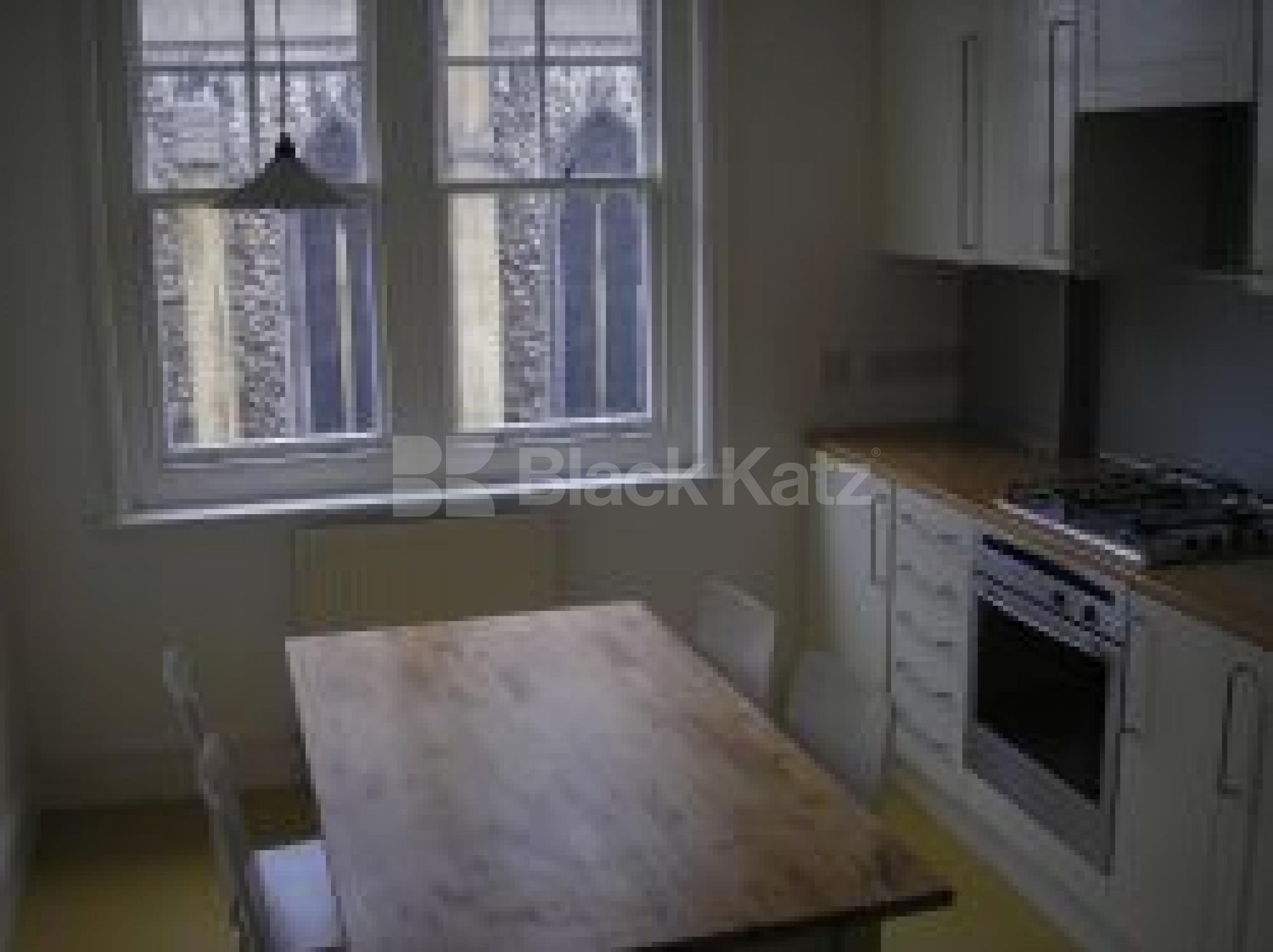 			1 Bedroom, 1 bath, 1 reception Flat			 Kings Cross Road, KINGS CROSS WC1X WC1X